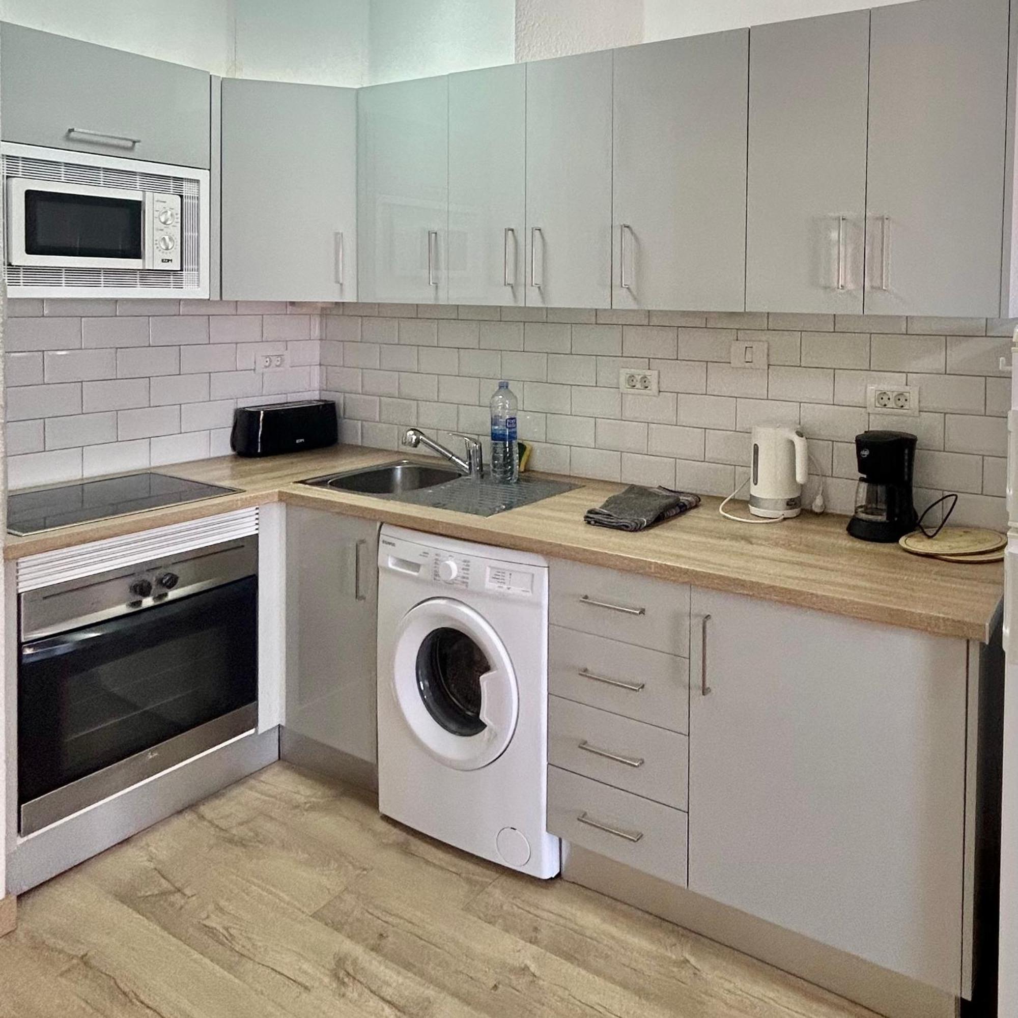 Lovely 1 Bed Apartment In Castle Harbour C108 ลอส กริสเตียนอส ภายนอก รูปภาพ